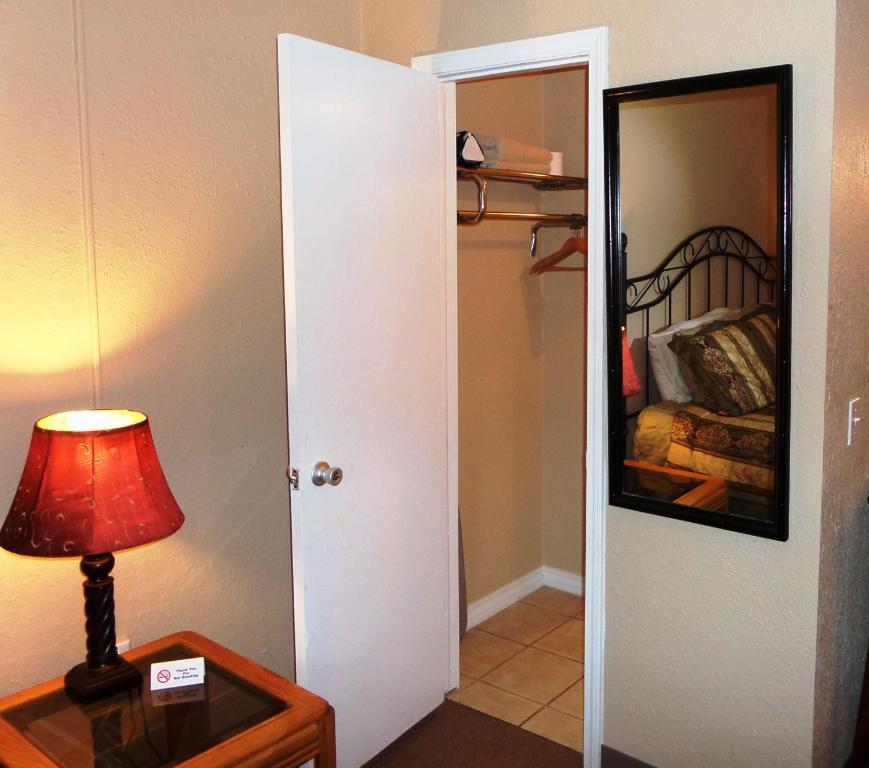Eureka Suites Eureka Springs Pokoj fotografie